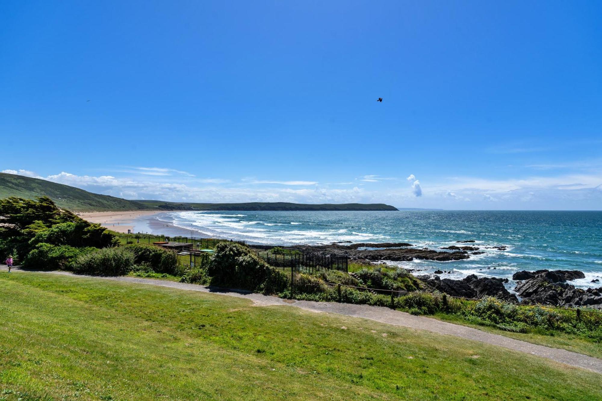 Finest Retreats - Ocean Lookout - Luxury Woolacombe Beach Apartment With Sea Views Exterior foto